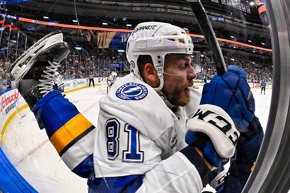 NHL: Tampa Bay Lightning at St. Louis Blues
